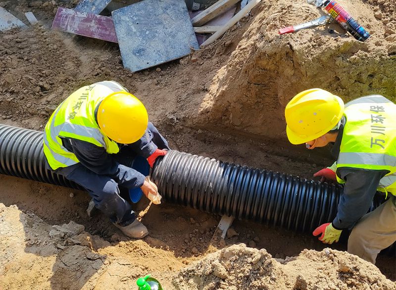 “五一(yi)”假期不停工(gong) 堅守一線保工期 緻敬一線工作者